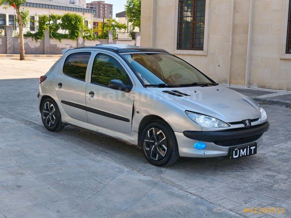 ÜMİT AUTO/2001/CAM TAVAN/PEJO/206/XT/BENZİN LPG/