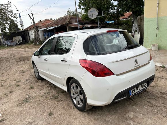 Sahibinden Peugeot 308 1.6 e-HDi Active 2013 Model 