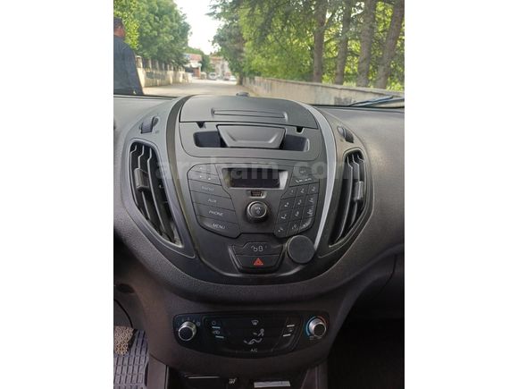 Sahibinden Ford Transit Courier 1.5 TDCi Trend 2022 Model