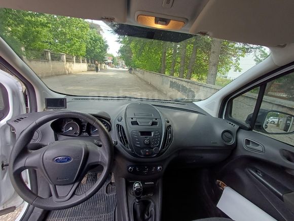 Sahibinden Ford Transit Courier 1.5 TDCi Trend 2022 Model