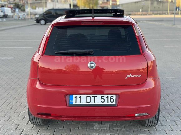 135 BİN KM - 6 İLERİ 105 HP SUNROOF