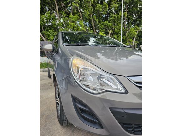 Sahibinden Opel Corsa 1.2 Twinport Essentia 2013 Model Antalya