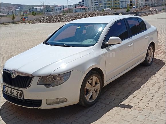 Sahibinden Skoda SuperB 1.4 TSI Comfort 2012 Model