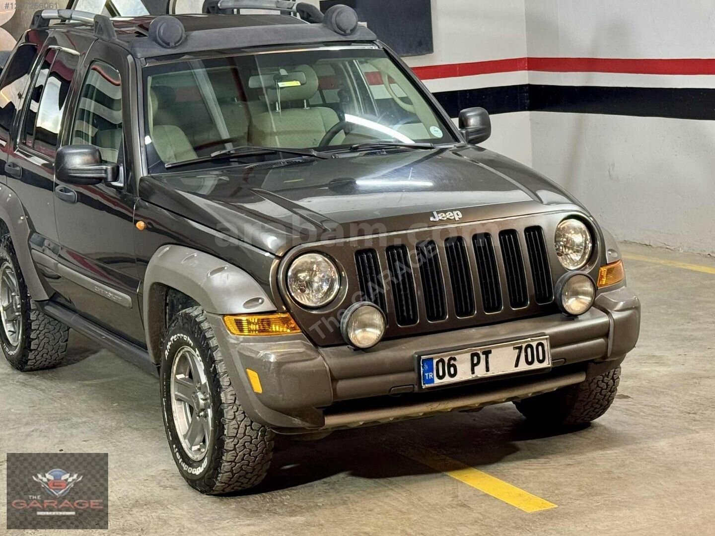Galeriden Jeep Cherokee 2.8 CRD Renegade 2006 Model İstanbul 252.000 km Yeşil 6