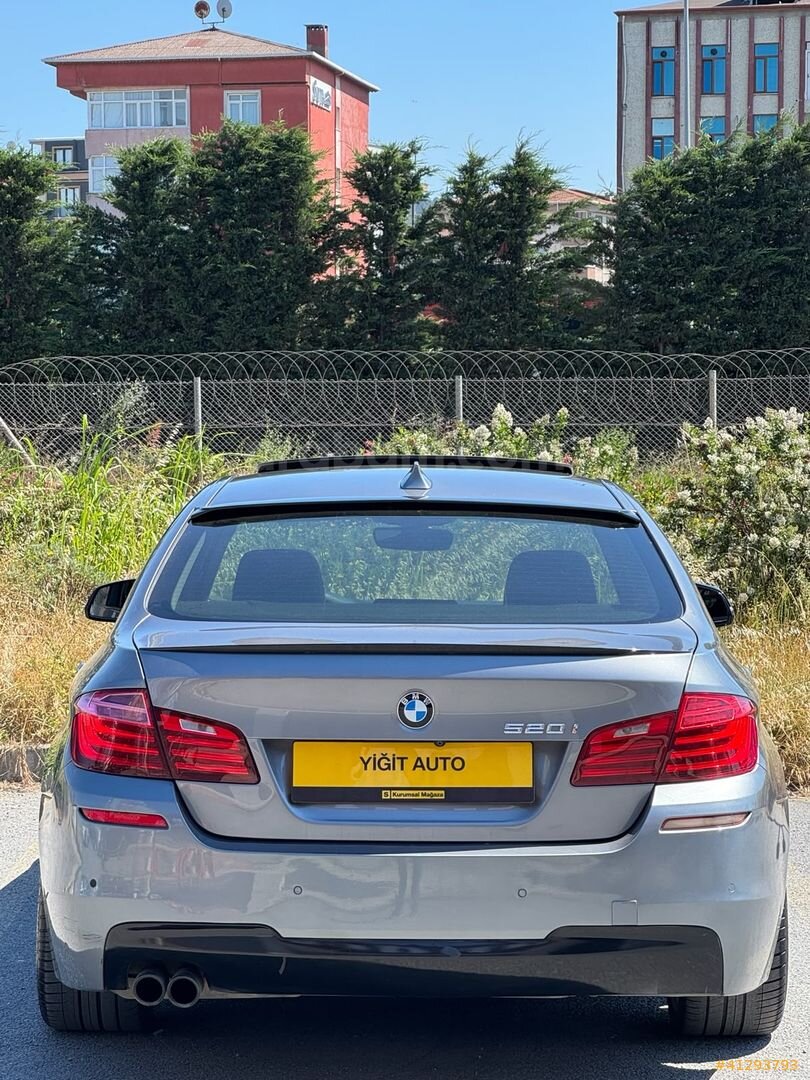 Galeriden BMW 5 Serisi 520i Executive M Sport 2016 Model İstanbul 211.000 km Füme 4