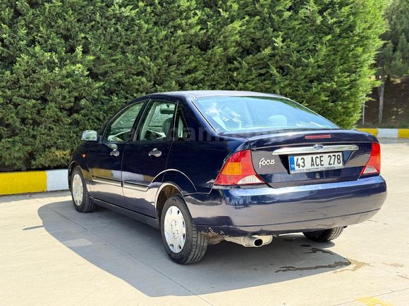 Sahibinden Ford Focus 1.6 Ambiente 2000 Model