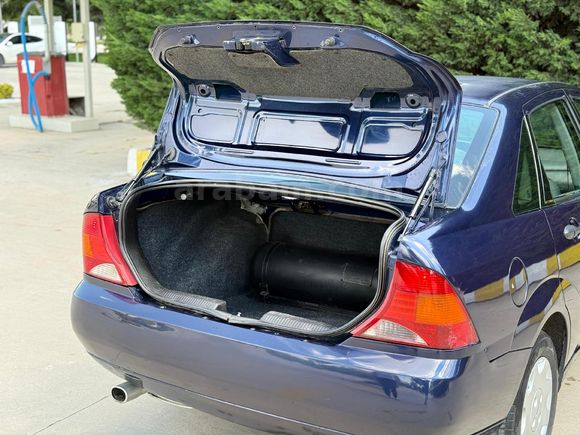 Sahibinden Ford Focus 1.6 Ambiente 2000 Model