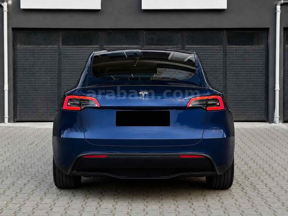  Tesla Model Y Standart Range   DEEP BLUE İÇ BEYAZ