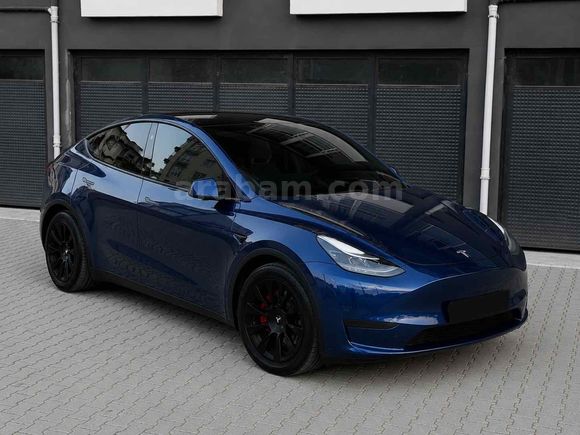  Tesla Model Y Standart Range   DEEP BLUE İÇ BEYAZ