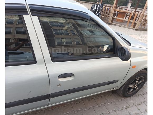 2001 MODEL 1.4 RNA KLİMALI YENİ BAKIMLI 246500 km