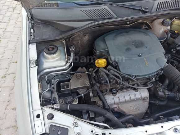 2001 MODEL 1.4 RNA KLİMALI YENİ BAKIMLI 246500 km