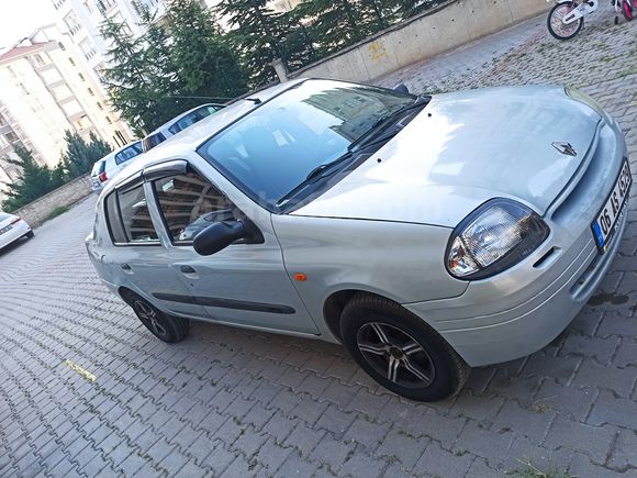 2001 MODEL 1.4 RNA KLİMALI YENİ BAKIMLI 246500 km