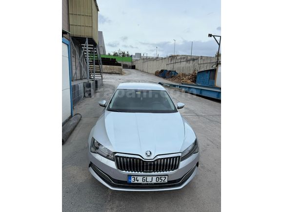 Sahibinden Skoda SuperB 1.5 TSI Premium 2023 Model