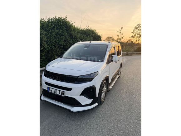 Sahibinden Peugeot Rifter 1.5 BlueHDI Allure 2025 Model 