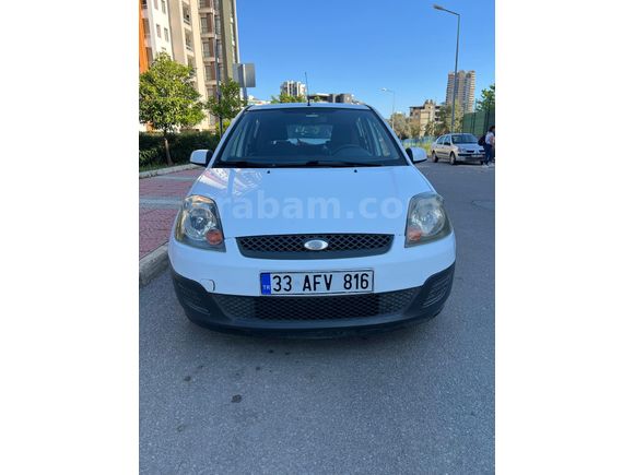 Değişensiz 3 parça boyalı temiz ve bakımlı
