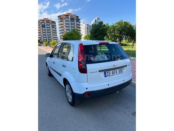 Değişensiz 3 parça boyalı temiz ve bakımlı