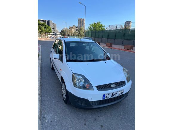 Değişensiz 3 parça boyalı temiz ve bakımlı