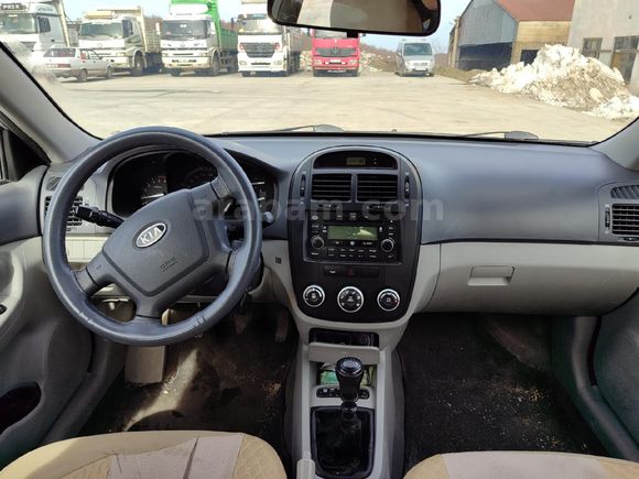 Sahibinden Kia Cerato 1.6 LX Basic 2008 Model  265.000 km Mavi (metalik)