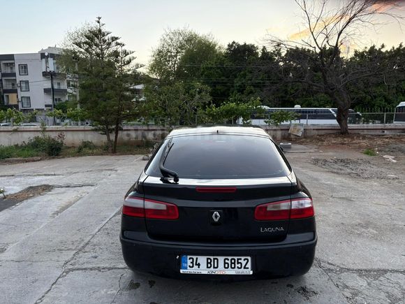 Renault Laguna 1.6 Expression 2005 Model