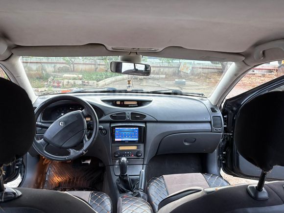 Renault Laguna 1.6 Expression 2005 Model