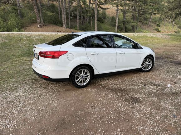 BOYASIZ HATASIZ Ford Focus 1.6 TDCi Trend X 2017 Model Isparta