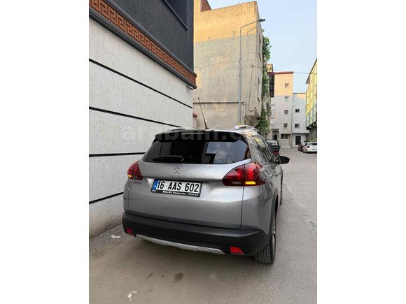 Sahibinden Peugeot 2008 1.6 e-HDi Techno Edition 2017 Model  220.000 km Gri