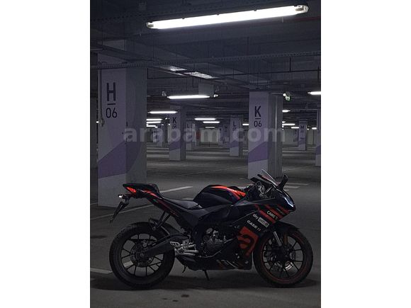 2023 Aprilia RS 125 GP REPLICA
