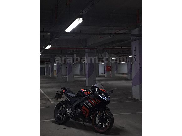 2023 Aprilia RS 125 GP REPLICA