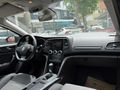 Megane Sedan 1.3 TCe Touch EDC