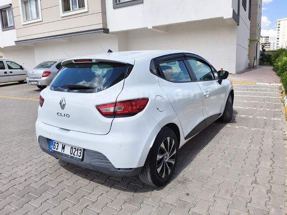Sahibinden Renault Clio 1.2 Joy 2013 Model