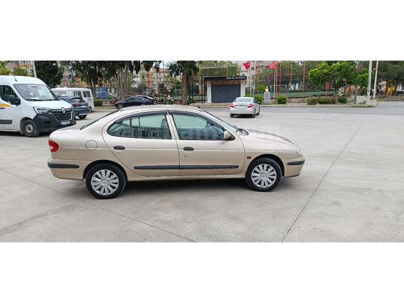 Sahibinden Renault Megane 1.6 RTE 2000 Model