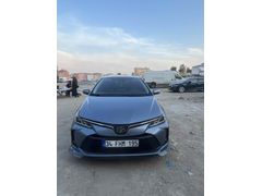 Sahibinden Toyota Corolla 1.8 Hybrid Dream 2022 Model 