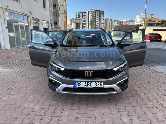 Galeriden Fiat Egea Cross 1.4 Fire Urban 2023 Model Kayseri