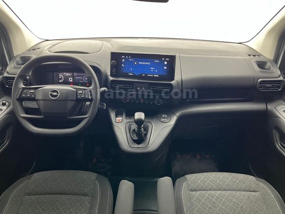 otomobil Opel Combo 1.5 D Essential
