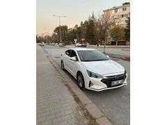 Sahibinden Hyundai Elantra 1.6 MPI Style Plus 2019 Model 