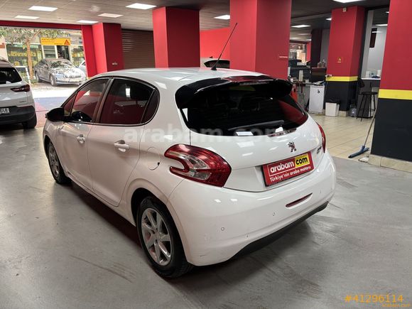 Galeriden Peugeot 208 1.4 HDi Active 2013 Model  140.901 km Beyaz