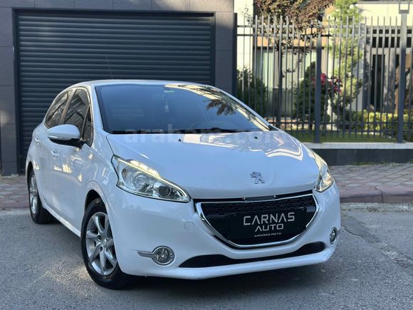 Galeriden Peugeot 208 1.4 HDi Active 2013 Model  140.901 km Beyaz