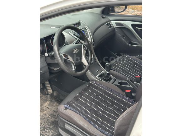 Sahibinden Hyundai Elantra 1.6 D-CVVT Mode Plus 2012 Model