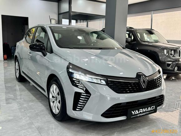 YARMACI OTOMOTİV'DEN 2024 OTOMATİK CLİO HATASIZ BOYASIZ