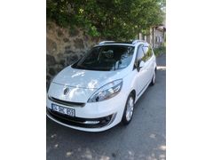 Sahibinden Renault Grand Scenic 1.5 dCi 7 kişilik tüm ağır bakımları yapılmış .