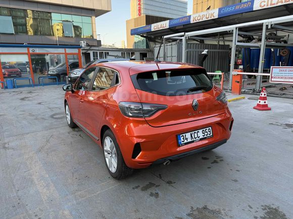 Sahibinden Renault Clio 1.0 TCe Evolution 2024 Model 
