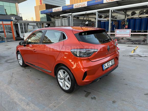 Sahibinden Renault Clio 1.0 TCe Evolution 2024 Model 