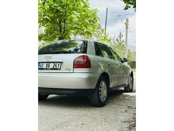 Sahibinden Audi A3 Sportback 1.6 Ambiente 2000 Model 