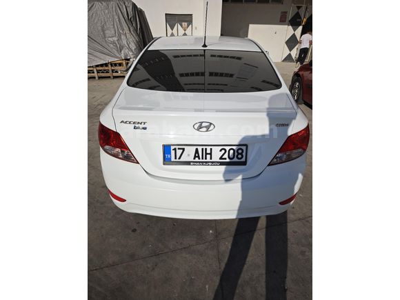 Sahibinden Hyundai Accent Blue 1.6 CRDI Mode Plus 2014 Model