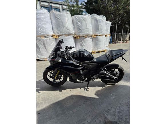 Sahibinden Yamaha YZF R25 ABS 
