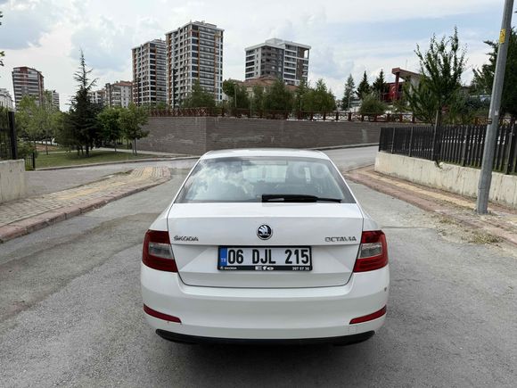 Sahibinden Skoda Octavia 1.6 TDI Optimal 2016 Model 
