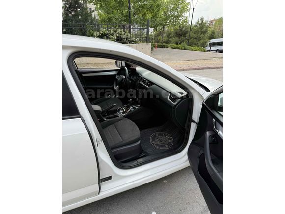 Sahibinden Skoda Octavia 1.6 TDI Optimal 2016 Model 