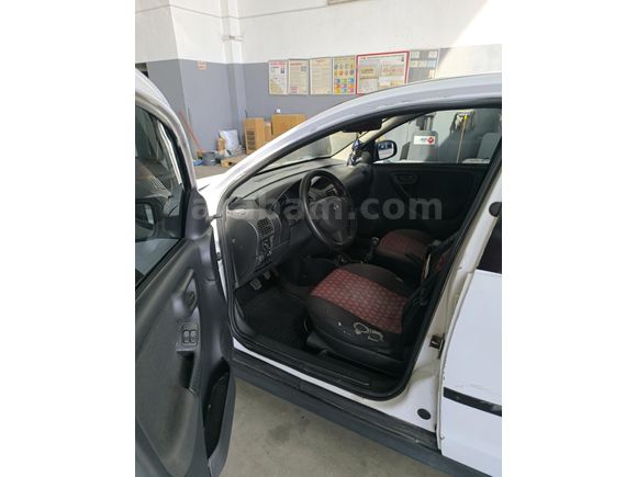 Sahibinden Opel Corsa 1.3 CDTI Enjoy 2006 Model