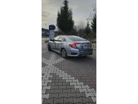 Sahibinden Honda Civic 1.6i VTEC Elegance 2016 Model 