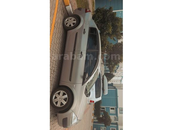 Sahibinden Renault Megane 1.5 dCi Authentique 2004 Model